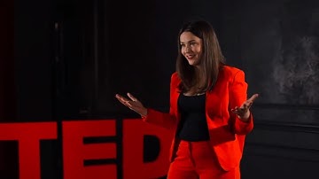 The foreign language curse  | Alicja Igielska | TEDxZaułekSolny