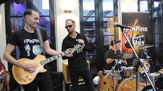 The PinPins [1] (Helmond, Bluesroute, 30-10-2022)