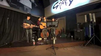 Just Like Heaven ~ Hazosphere 2018-05-17 The Unfamous Stringbusters Just Like Heaven ~ Hazosphere 2018-05-17 The Unfamous Stringbusters