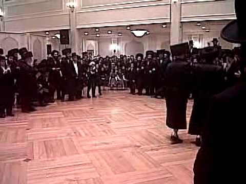 C K Admor M Belz Machnivka Shlita At Jacobowitz Chasunah Dancing With Chussen 1 