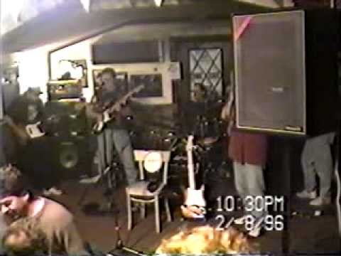 rock'n daddy doing rock me baby at cheers in hopatcong nj 1996