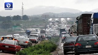 Kaduna Govt Intervenes To Clear Abuja Kaduna Highway Gridlock