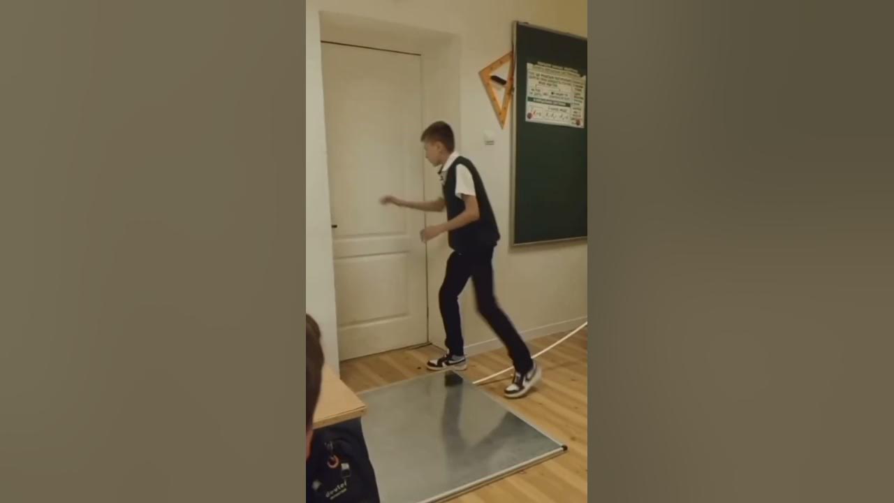 кто смотрит школа глазами школьника? - YouTube
