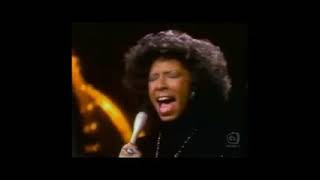 Video thumbnail of "#nowwatching Natalie Cole LIVE - Inseperable"