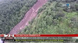 Inundaţii grave la Comăneşti. Muntele o ia la vale, din cauza defrişărilor