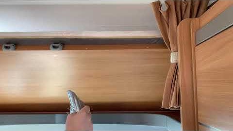 How To Use Window Covers on Swift Escape 624 2010