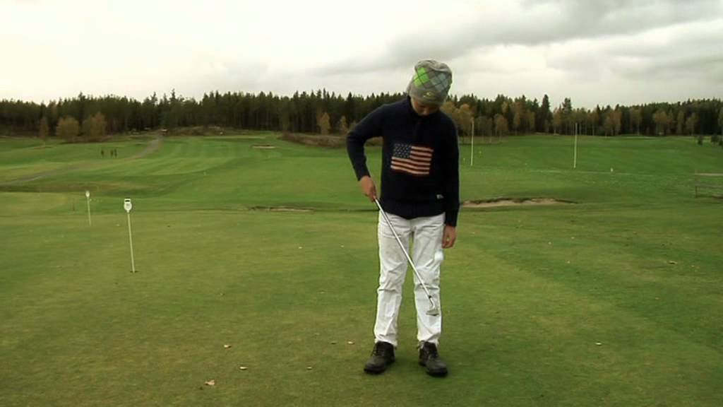 Barn & Golf - Øvelse 9, triksing med ball - YouTube