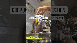What I removed from my kitchen (and never missed) #kitchenhacks #minimalist #homedecor