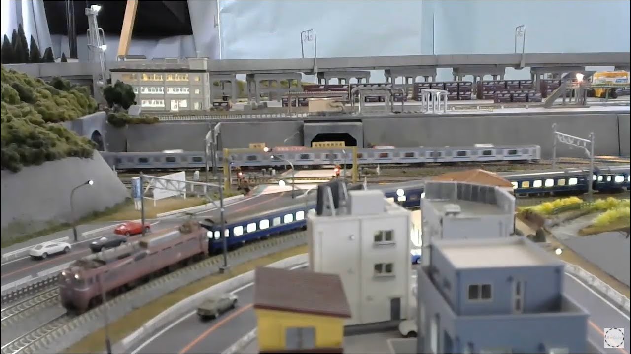 踏切前ライブカメラ  Modellbahn Train-Video Railway Spur_N