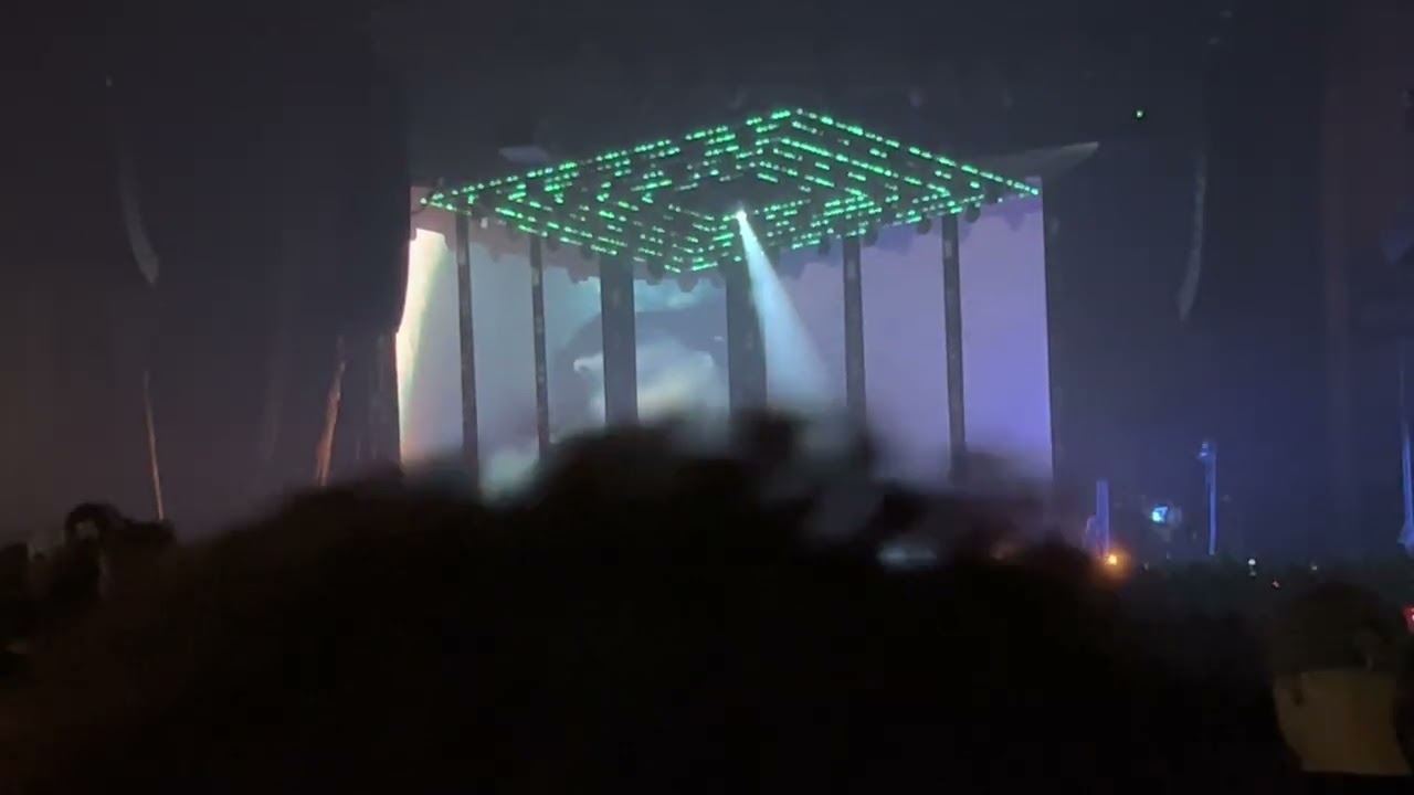 Deftones - Beware [Live]