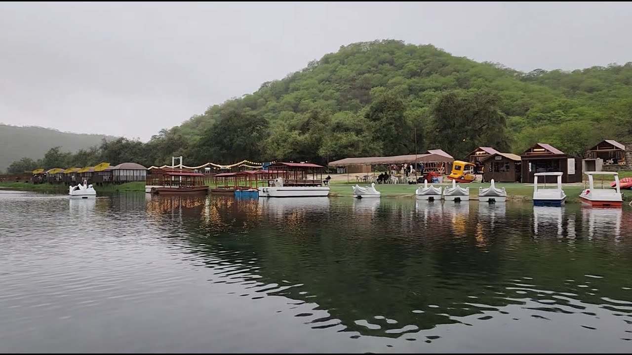 خريف ظفار 2025 - جولة في (جرثنوت - طوي اعتير - اطلالة جبل سمحان - وادي دربات)