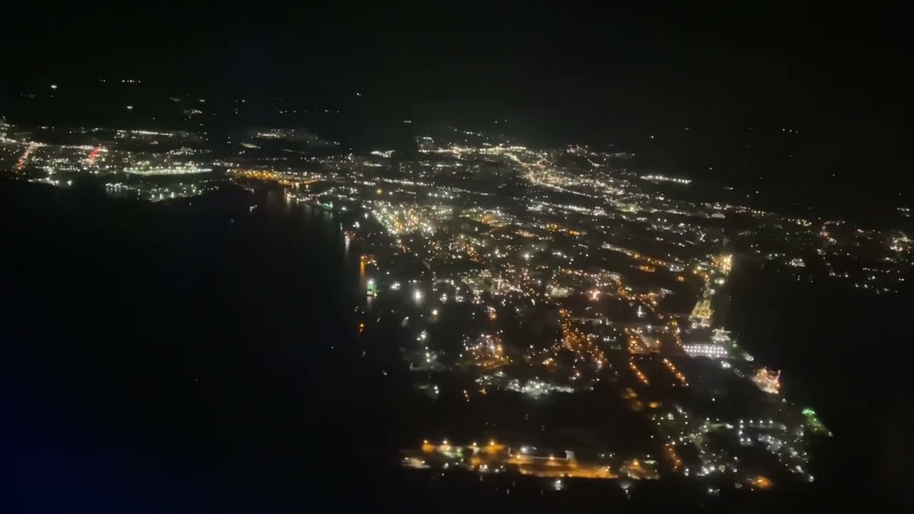 Night Landing -Tokyo HANEDA Airport