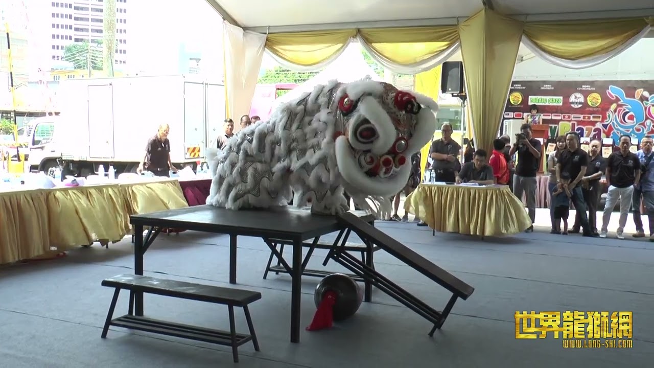 新加坡善威龙狮院