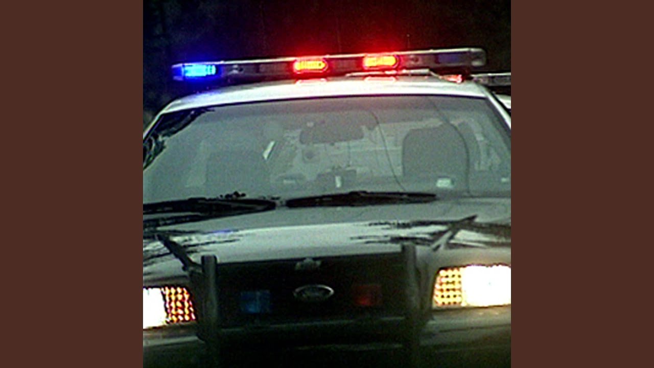 Official Police Siren Sound Effect - YouTube