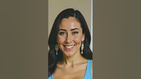 Digital Try-On: Blue Crop Top & Metallic Jeans – Effortless Chic Style