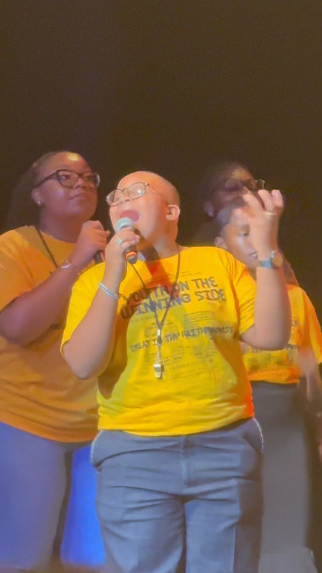 Hallelujah Your Worthy - YouTube
