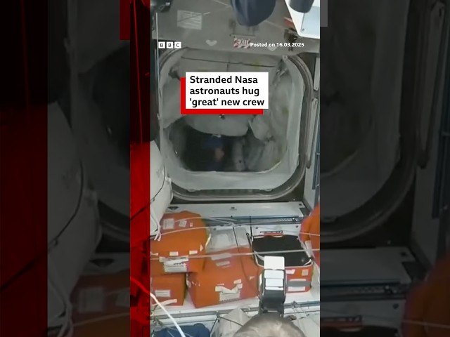 Nasa astronauts hug