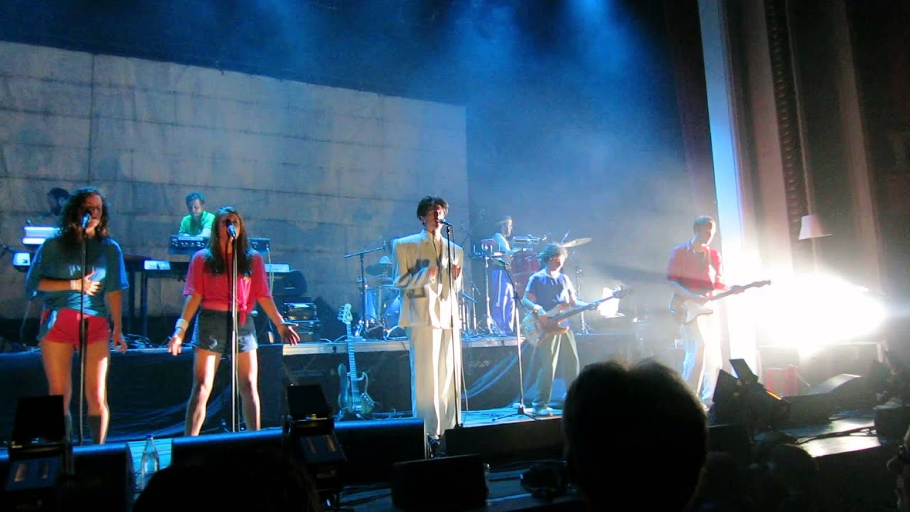 Byrning Down the House / We are not Talking Heads - Born Under Punches (The Heat Goes On)