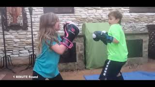 Peyton & Priscilla Southpaw sparring 122623