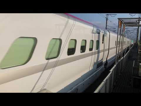 くりこま高原駅 E5+E6 下り 高速通過(さすがに怯んだ)