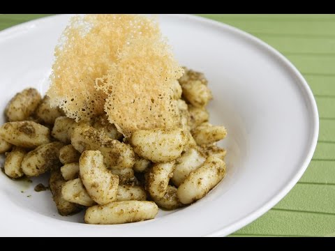 วีดีโอ: วิธีทำ Gnocchi: 11 ขั้นตอน (พร้อมรูปภาพ)