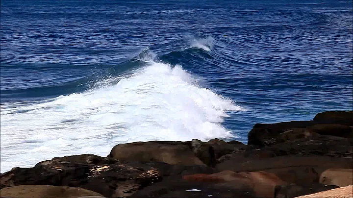 Amanda Schmitz 2013 Hawaii HD Surf Retreat WSSM Wo...