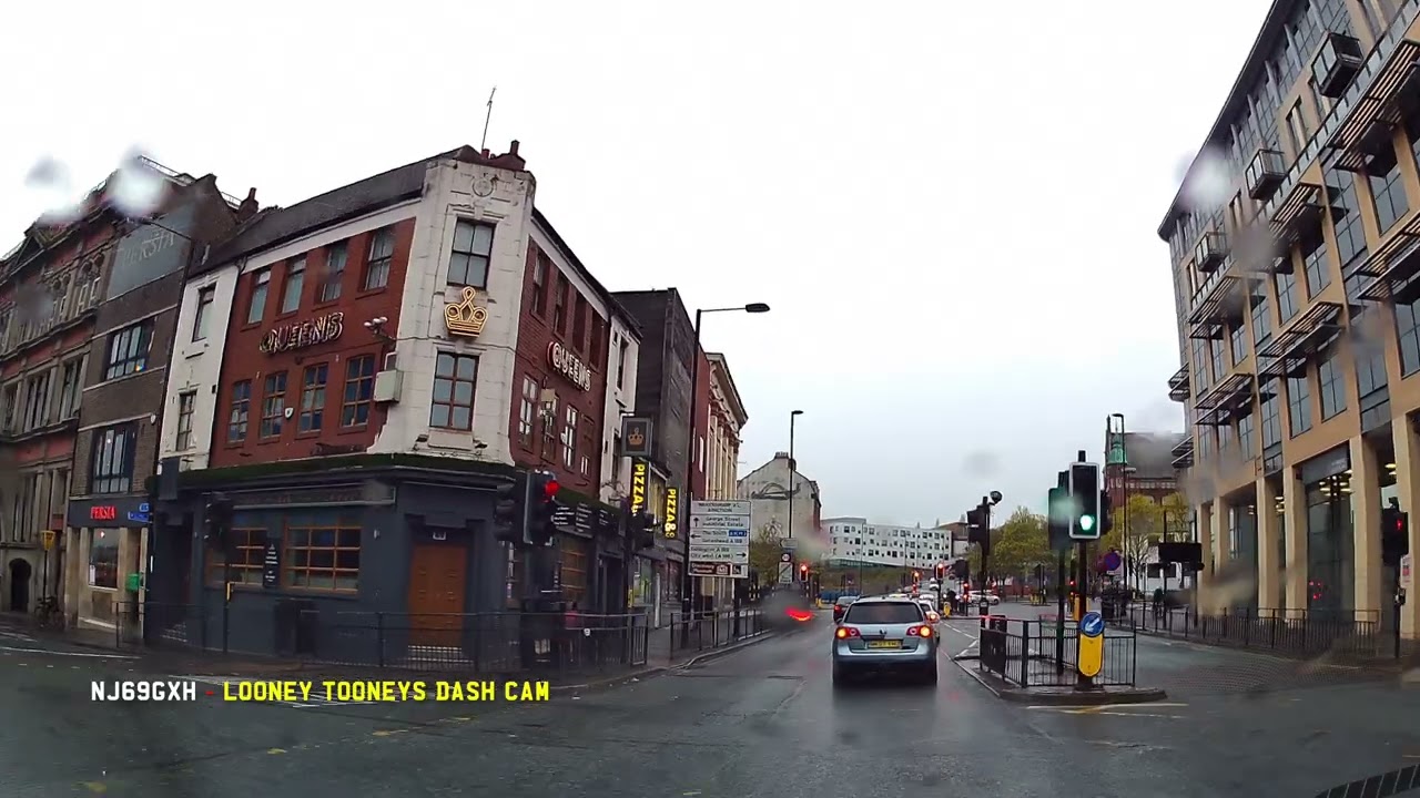 NJ69GXH - Yet Another Taxi Driver Running a Red Light