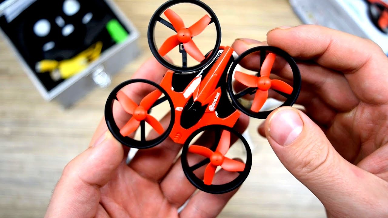 КВАДРОКОПТЕР EACHINE E010 И FX797T FPV - YouTube