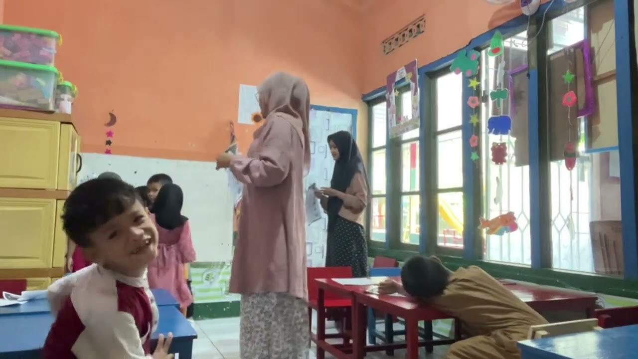 Praktik Pembelajaran Keterampilan Membuka dan Menutup pembelajaran 