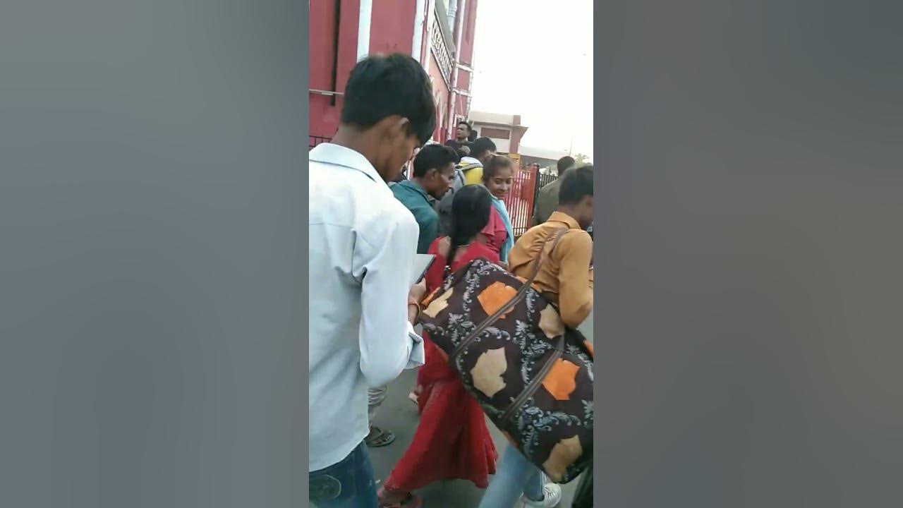 purani-delhi-railway-station-youtube