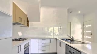 Coronis Real Estate - 2/76 Sixth Avenue KEDRON QLD 4031