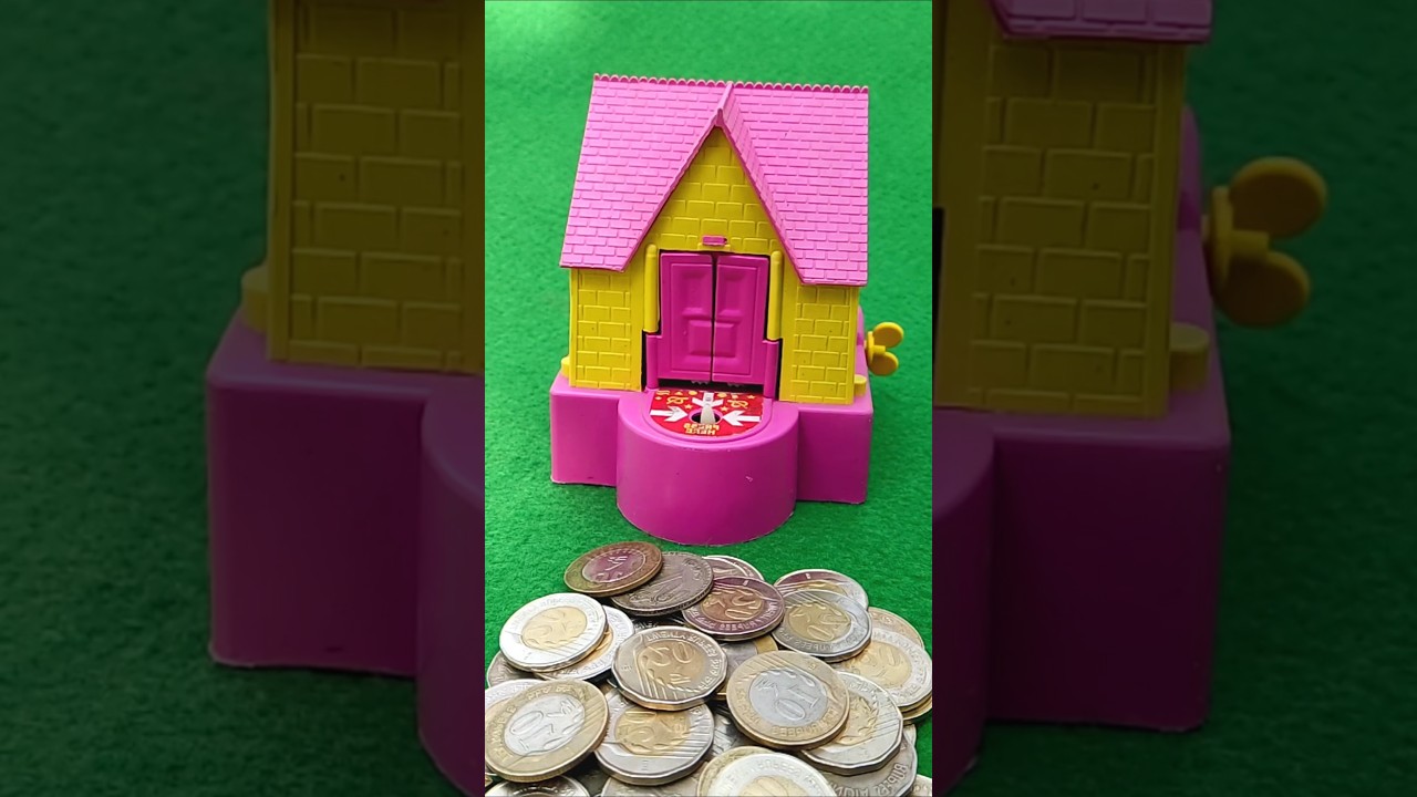 "Meet the Dog Piggy Bank: The Cutest Savings Buddy you'll Ever Have! 🐕💰"(JC-4169)