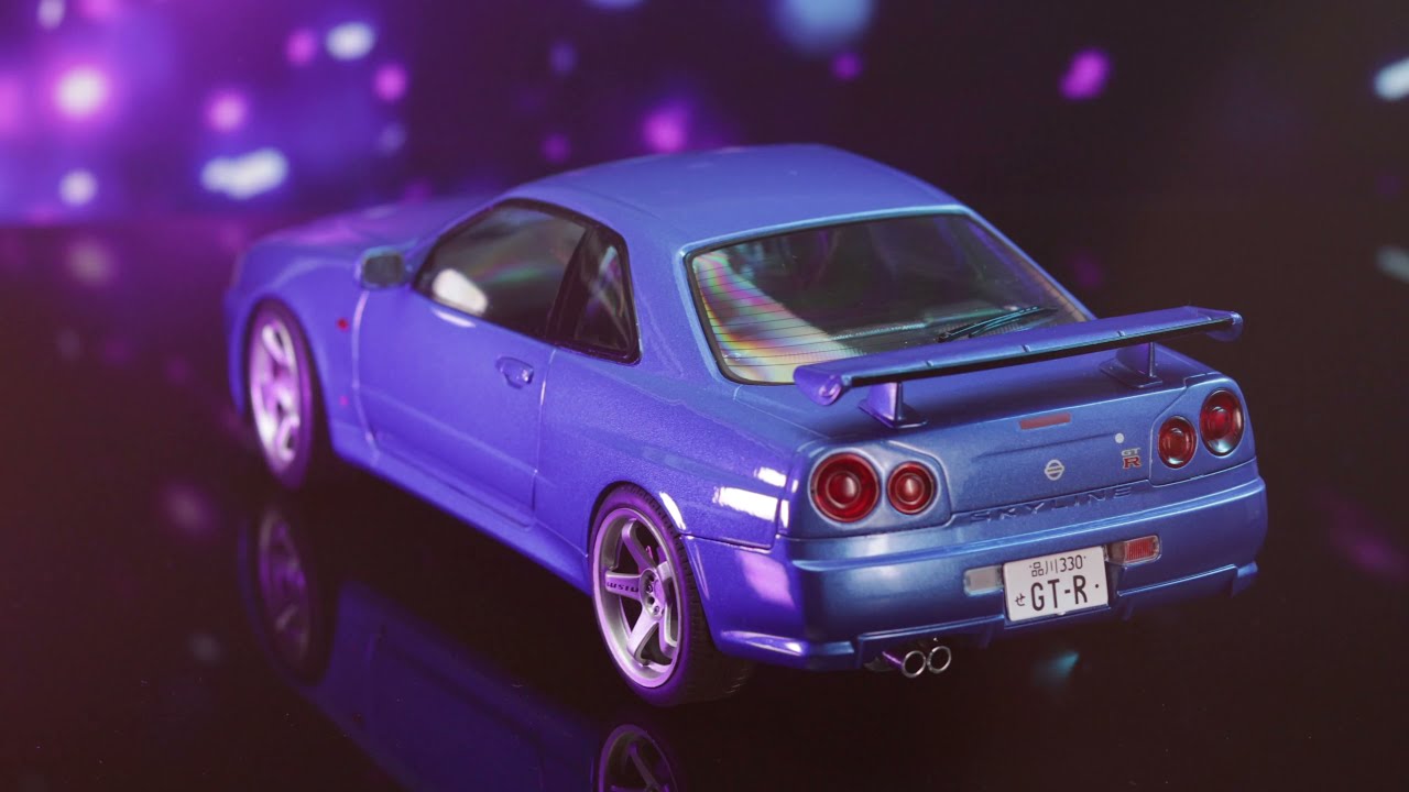 Nissan Skyline (R34) GT-R Bayside Blue 1:18 model car