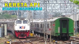 STASIUN INI GAK PERNAH SEPI !! Kompilasi Kereta Api Eksekutif Elit di Stasiun Manggarai JAKARTA