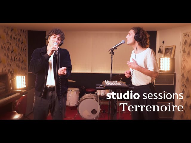 Studio sessions // Terrenoire • Lâchons prise - YouTube