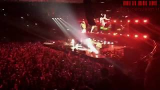 Red Hot Chili Peppers - Suck my kiss [SBD Audio] (Bologna. 08/10/2016)