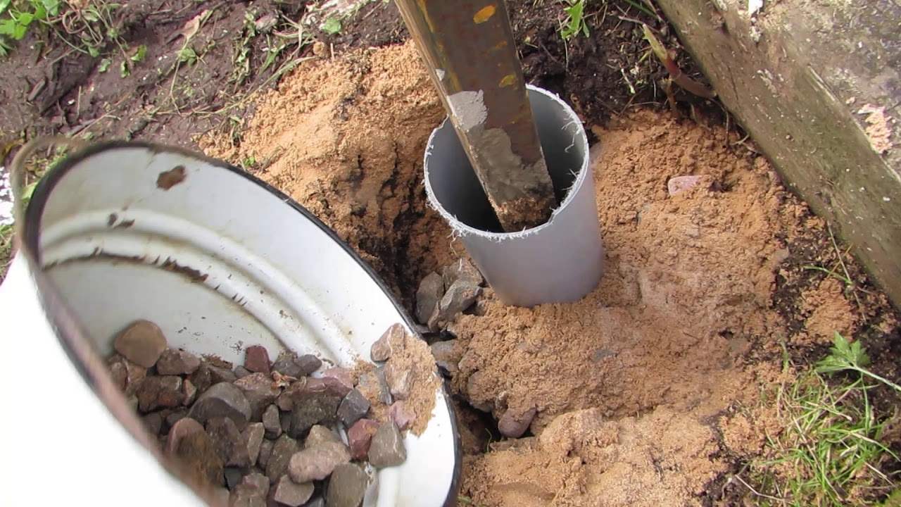 установка столбов для 3-д забора - YouTube