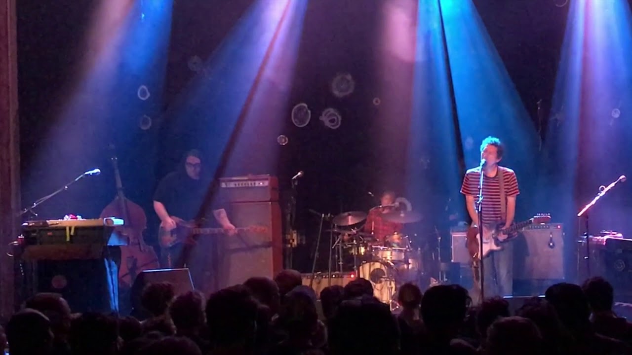 Yo La Tengo "Tom Courtenay" YouTube