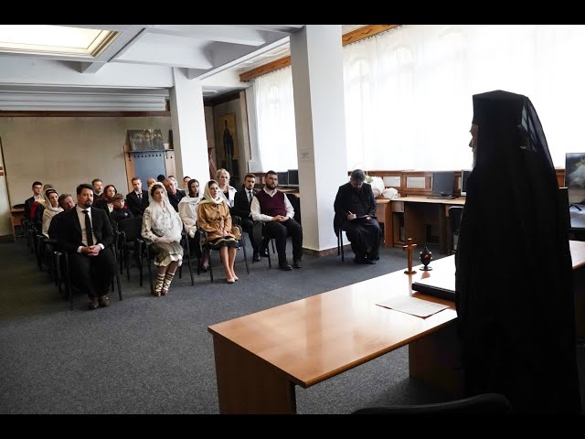 Patru tineri teologi din Arhiepiscopia Dunării de Jos au primit binecuvântare pentru căsătorie
