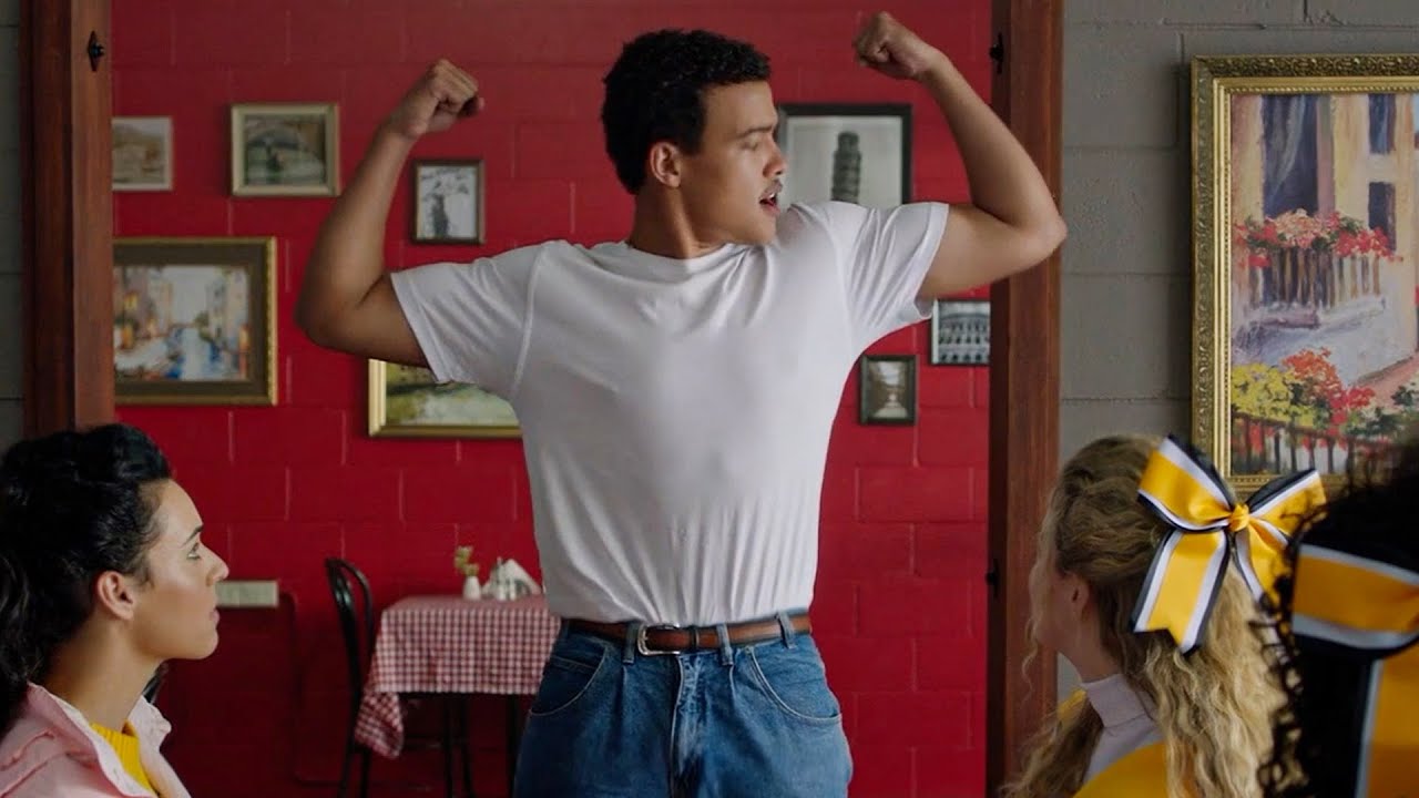 Dwayne Flirts With Karen - Young Rock 1x02