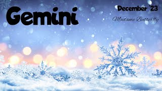 🔮🎴🦋Gemini ~A past person is about to come back and *totally* shock you Gem~ they're very serious!👀❤️