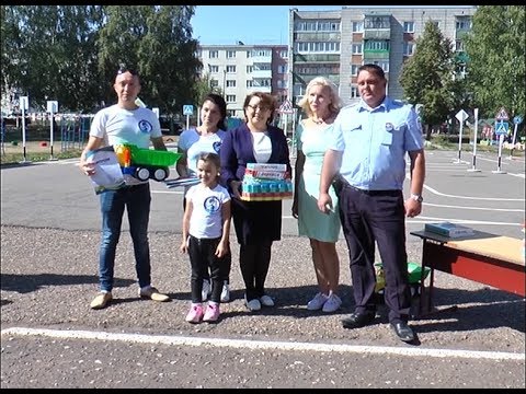 Правила дорожные детям знать положено