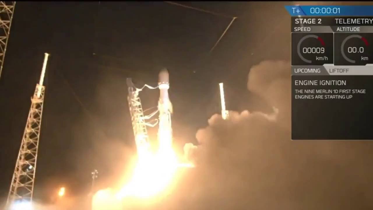 SpaceX 14th launch successful; rocket sticks barge landing despite rough seas
