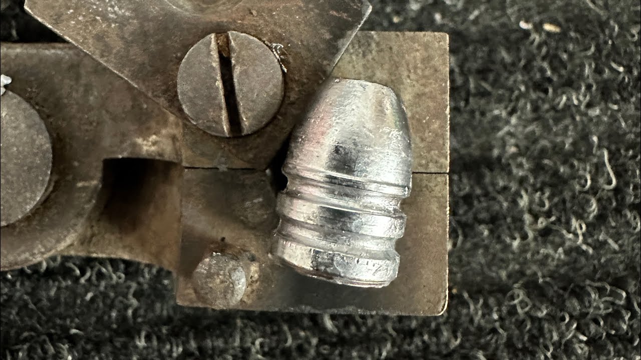 A better way to hand lube your bullets, when you have to hand lube your bullets.
