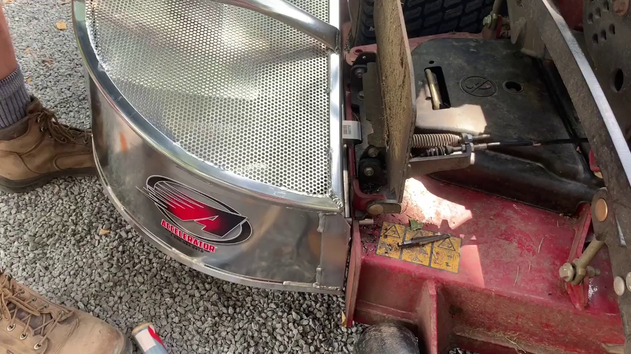 GrassFlap® on Turf Tracer with Accelerator drop on Collector