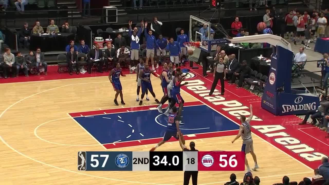 Keith Hornsby with 12 Points vs. Grand Rapids Drive