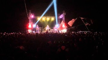 lolot band - Ngugut Jeriji (live @sayan ubud)