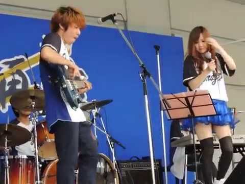 2015.10.21 Ｄステージで トリッキーΦ  六本木心中♪ （グッドオールドデー）。