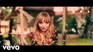 Video-Miniaturansicht von „Agnieszka Adamczewska - W Moje Oczy Patrz“