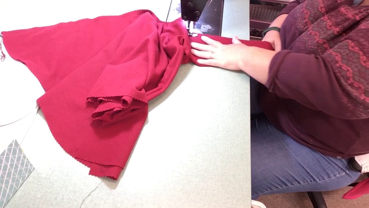 Making a Medieval Dagged Hood